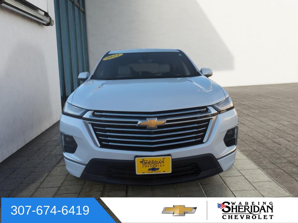 2023 Chevrolet Traverse Premier photo 2