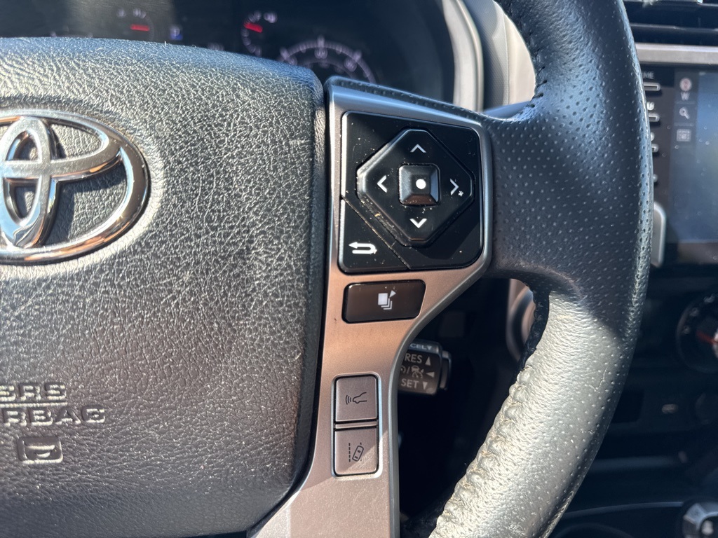 2021 Toyota 4Runner SR5 Premium photo 31