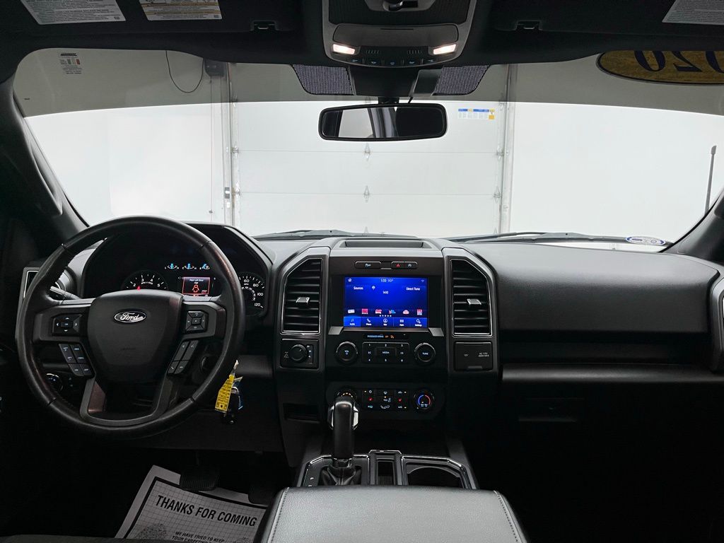 2020 Ford F-150 XLT photo 2