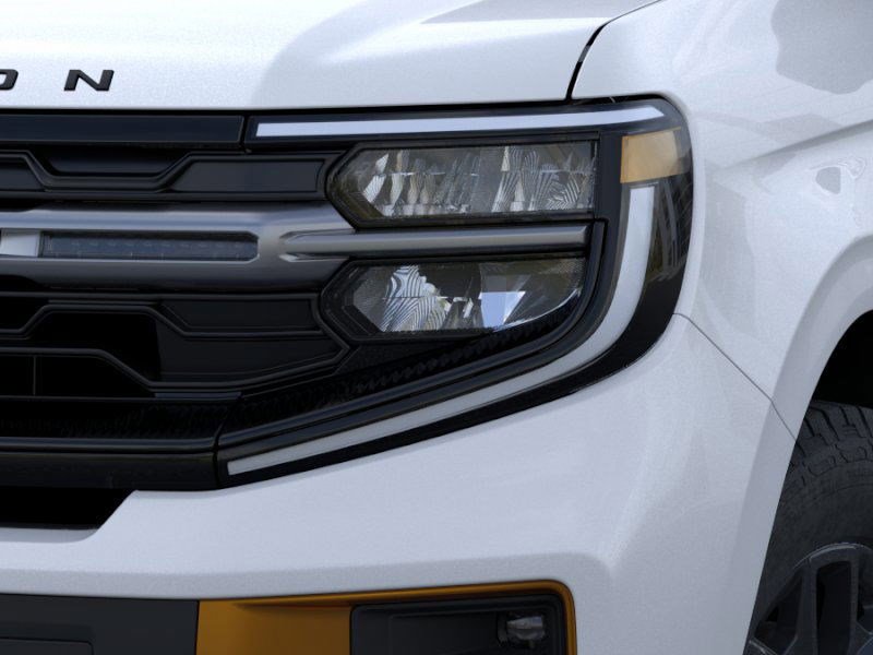 2025 Ford Expedition photo 3