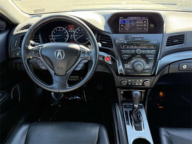 2013 Acura ILX 2.0L Technology photo 15