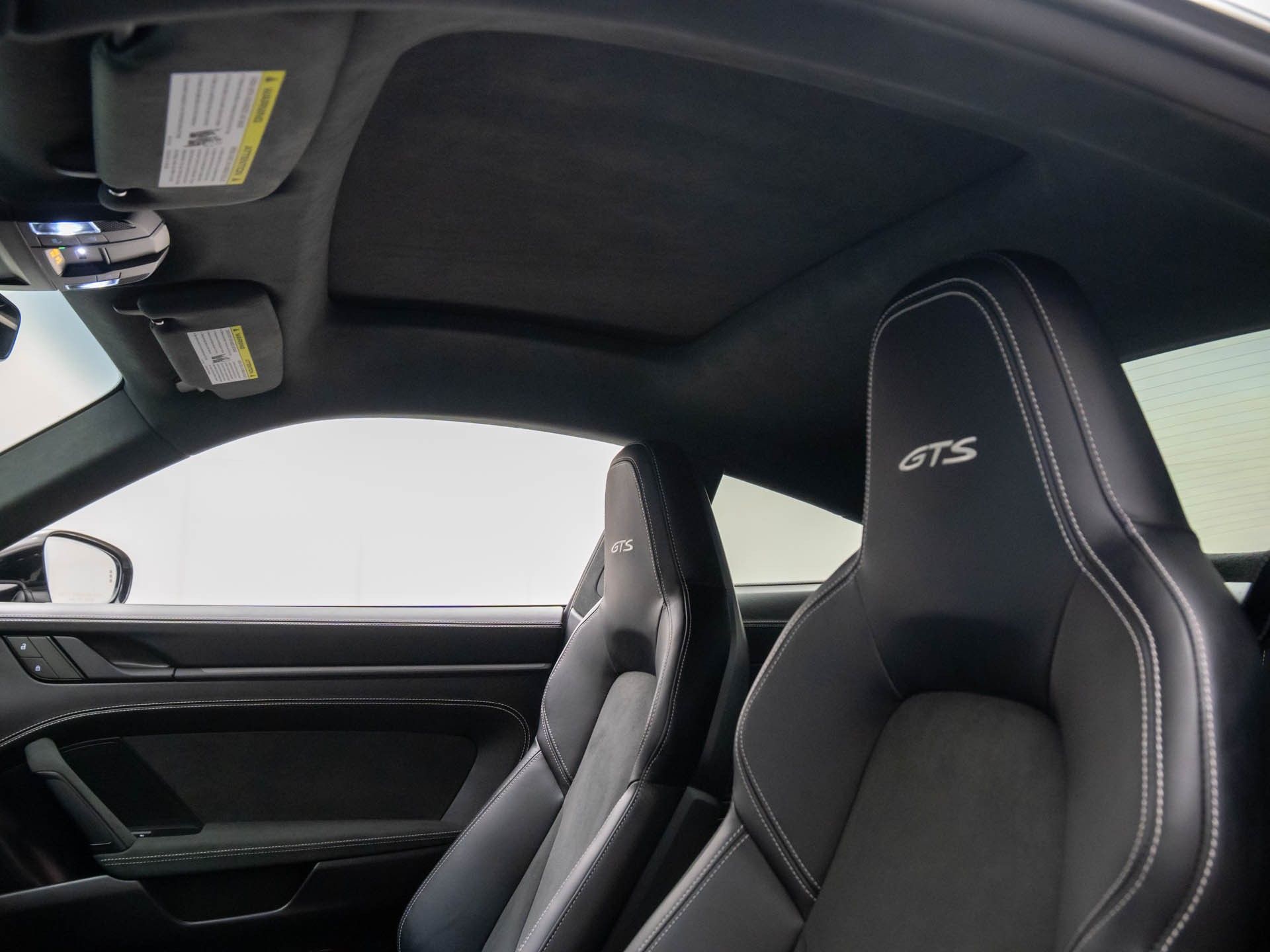 2024 Porsche 911 GTS photo 19