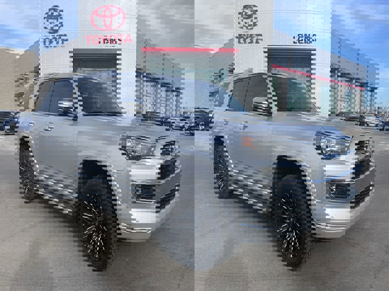 2021 Toyota 4Runner SR5's photo