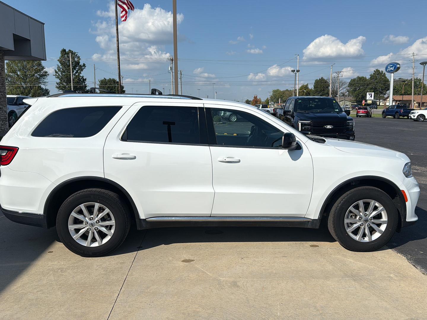2023 Dodge Durango SXT photo 8