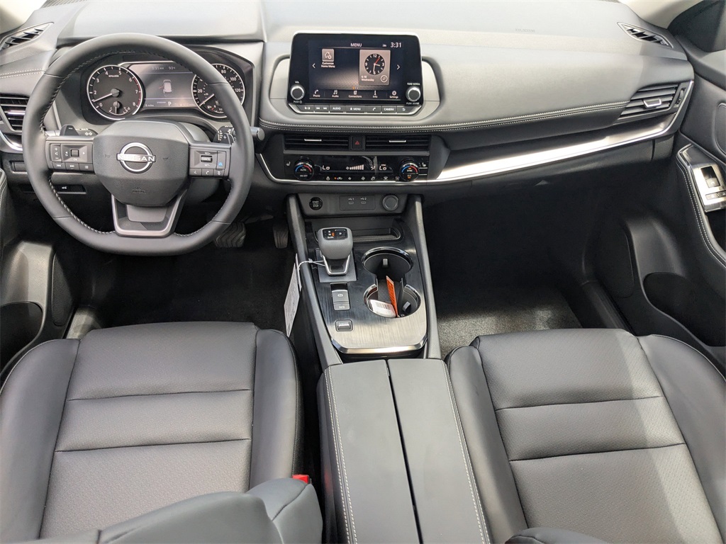 2025 Nissan Rogue SV photo 14