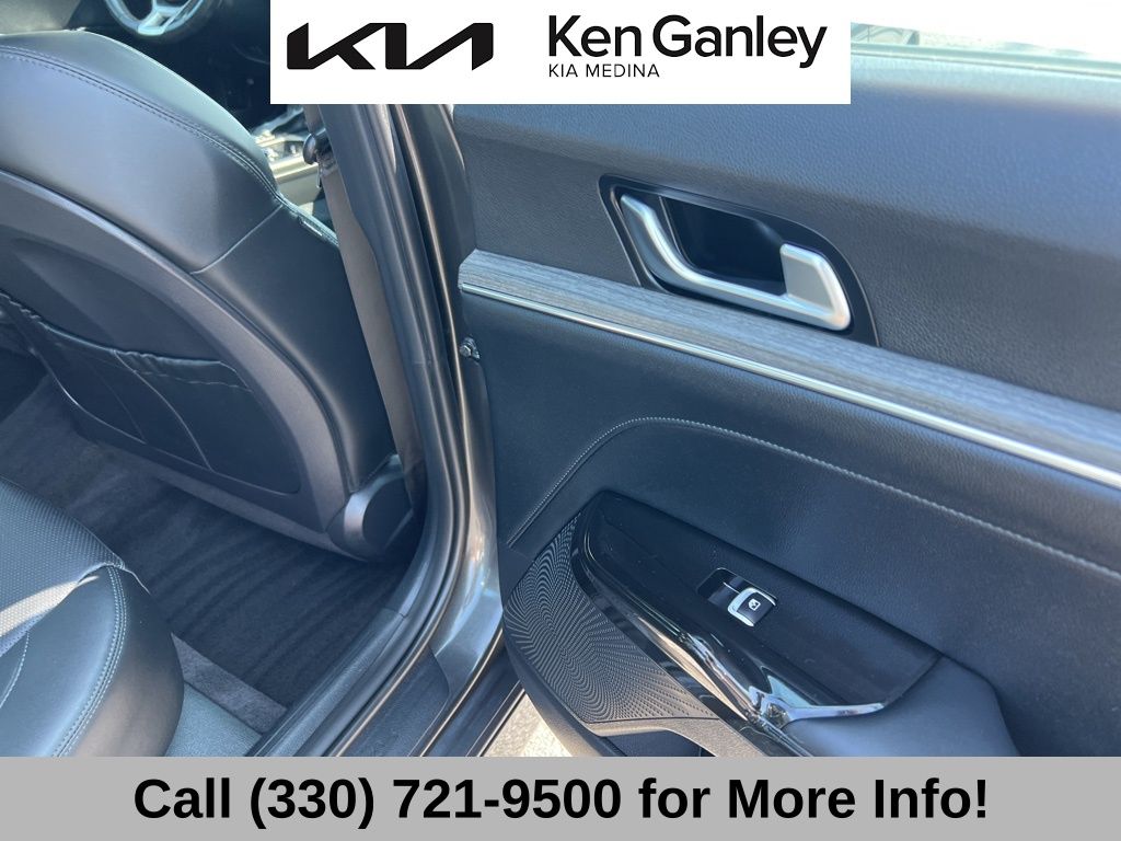 2025 Kia K5 EX photo 44