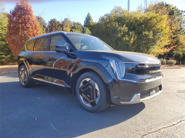 2026 Kia EV9 Land photo 3