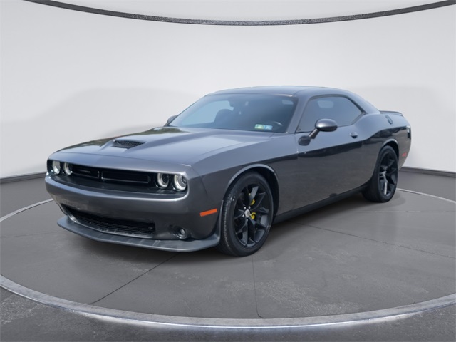 2019 Dodge Challenger GT photo 2