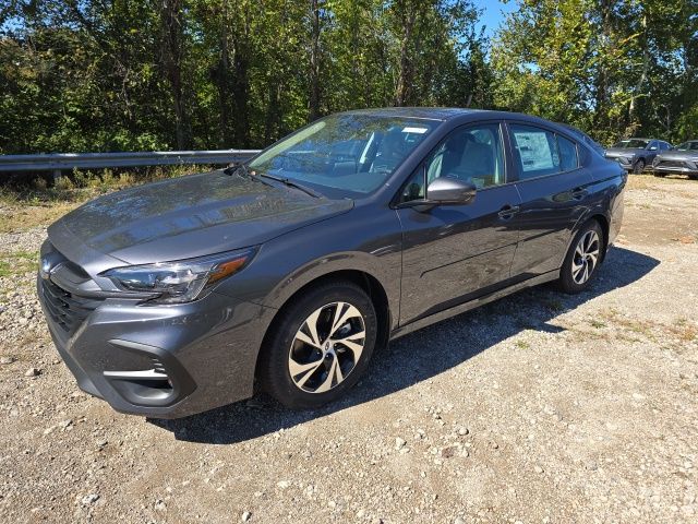 2025 Subaru Legacy Premium's photo