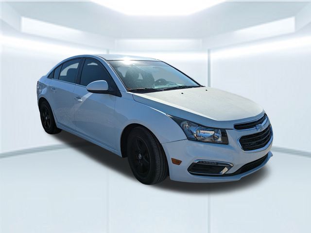 2016 Chevrolet Cruze photo 3