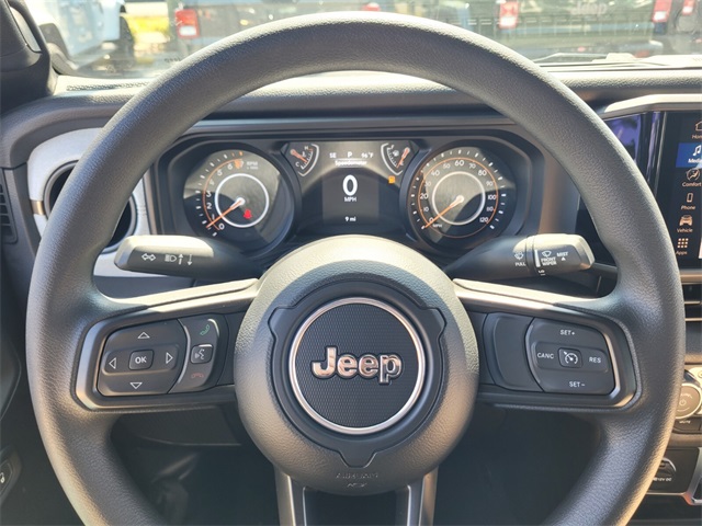 2025 Jeep Gladiator Sport photo 25