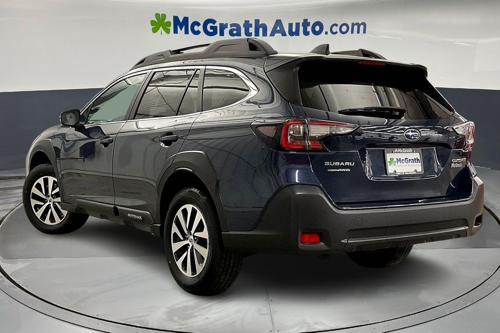 2024 Subaru Outback Premium photo 2