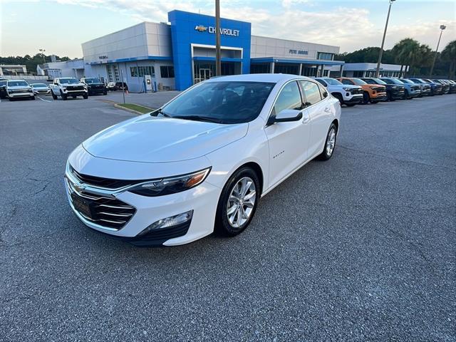 2023 Chevrolet Malibu 1LT photo 3