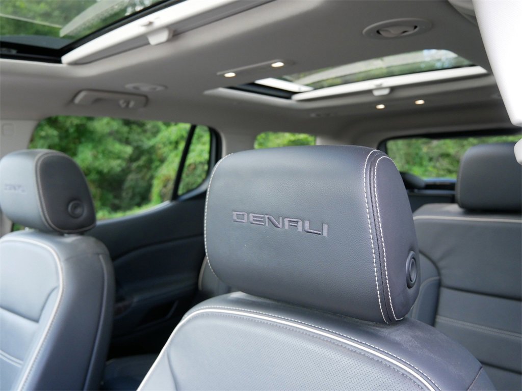 2023 Gmc Acadia Denali photo 17