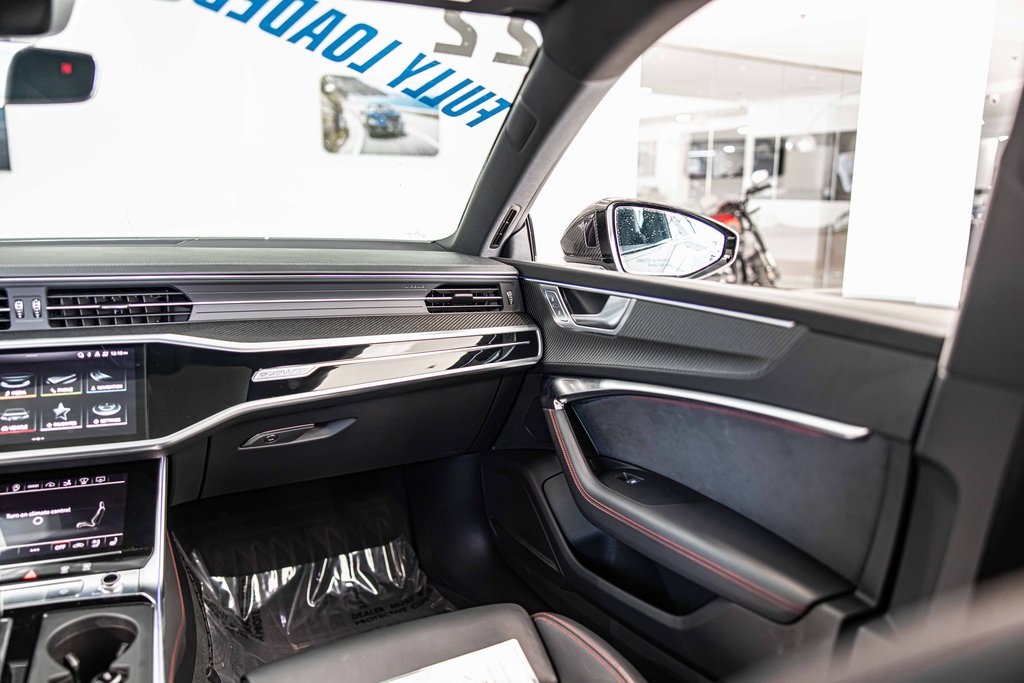 2022 AUDI RS 7 - Image 39