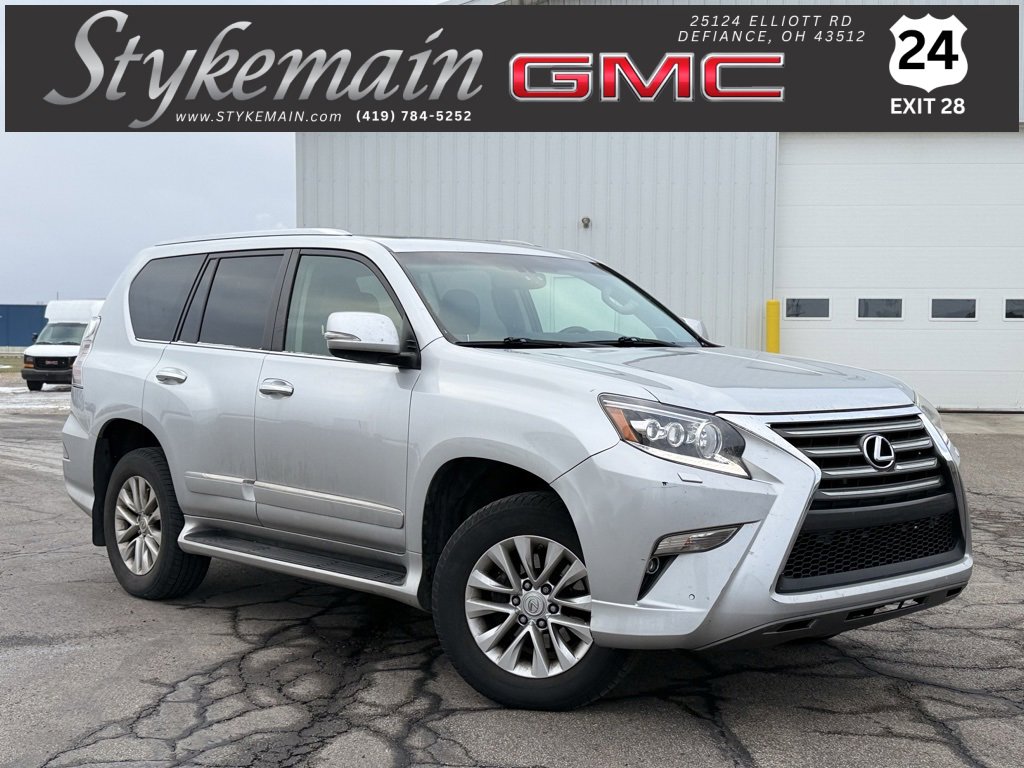 2016 Lexus GX Base's photo