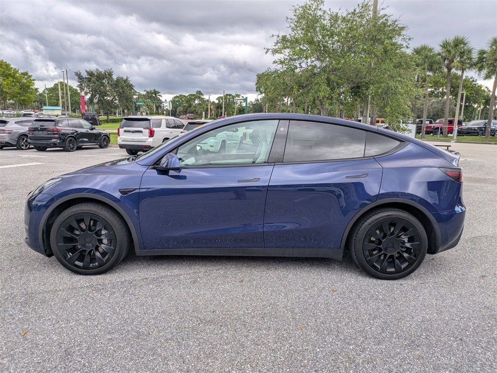 2021 Tesla Model Y Long Range photo 6