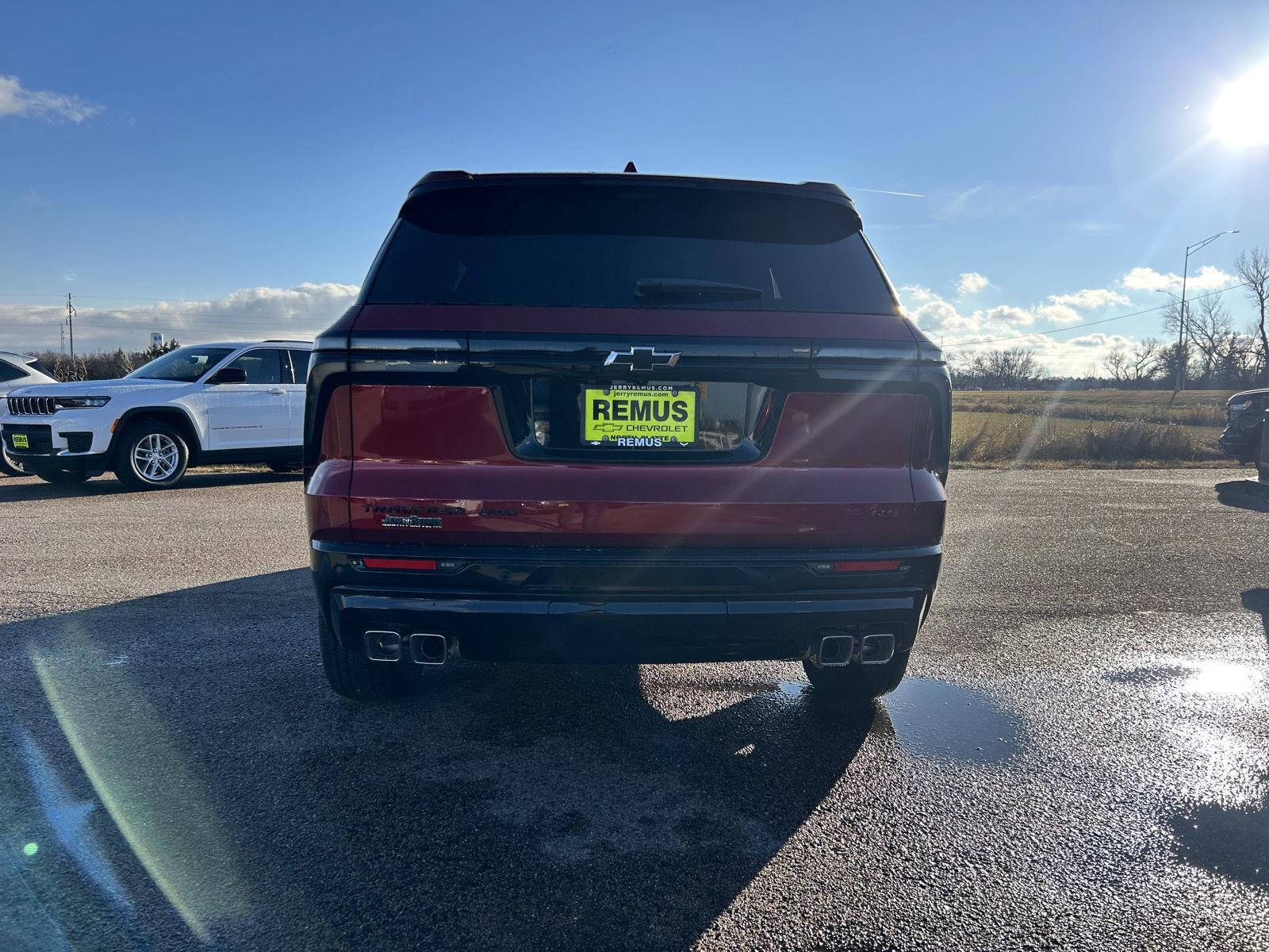 2026 Chevrolet Traverse RS photo 4