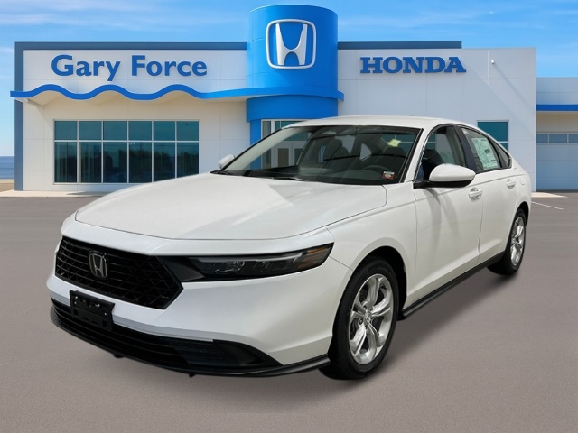 2025 Honda Accord LX's photo