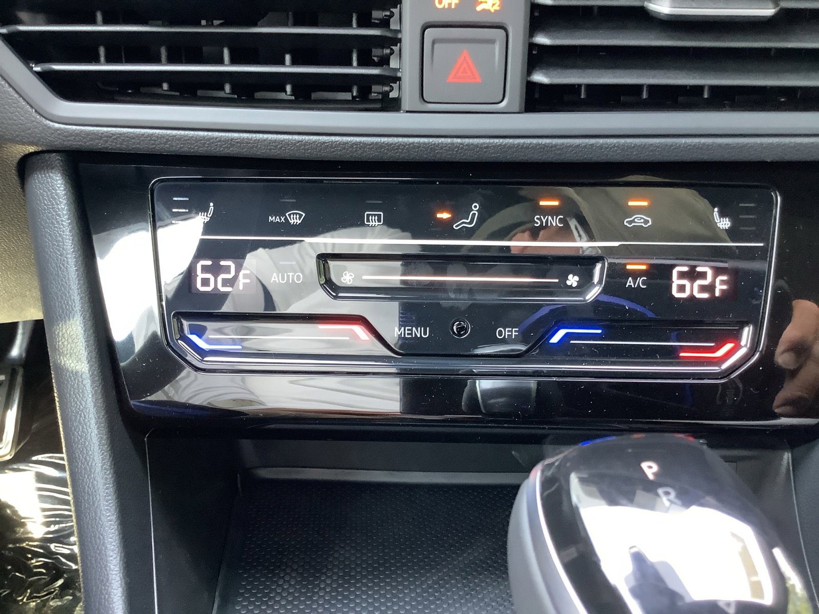 2025 Volkswagen Jetta Sport photo 18