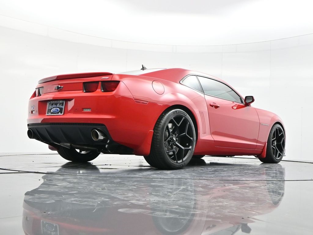 2010 Chevrolet Camaro SS photo 39