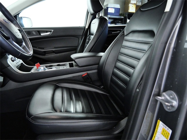2023 Ford Edge SEL photo 15
