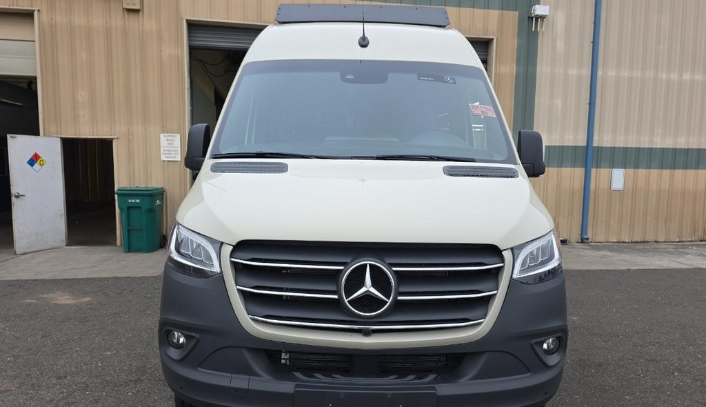W1W4NCVY9RP639585