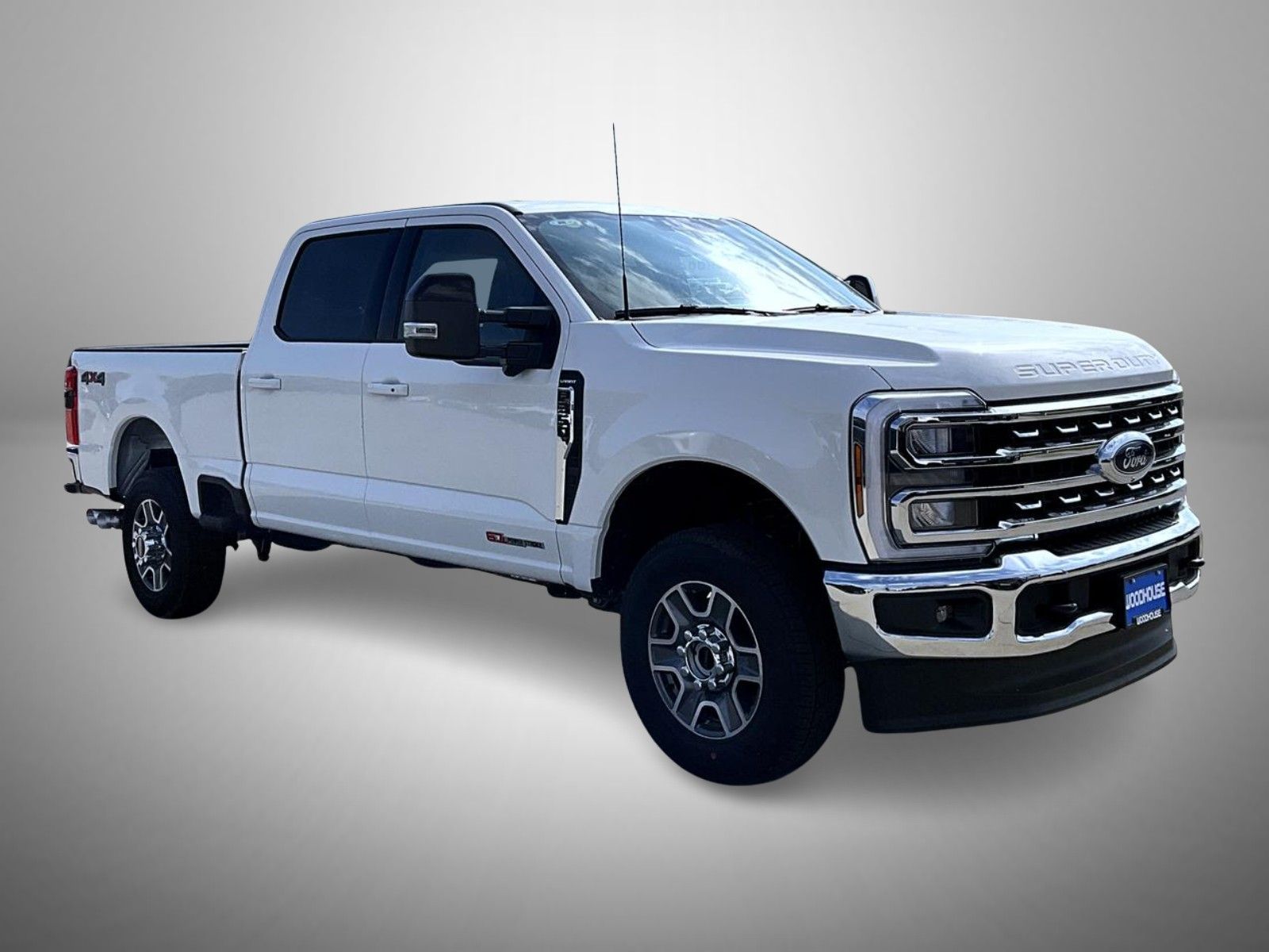 2026 Ford F-350 Lariat photo 3