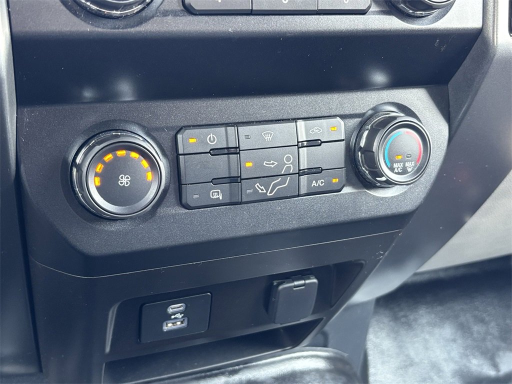 2022 Ford F-250 XLT photo 25