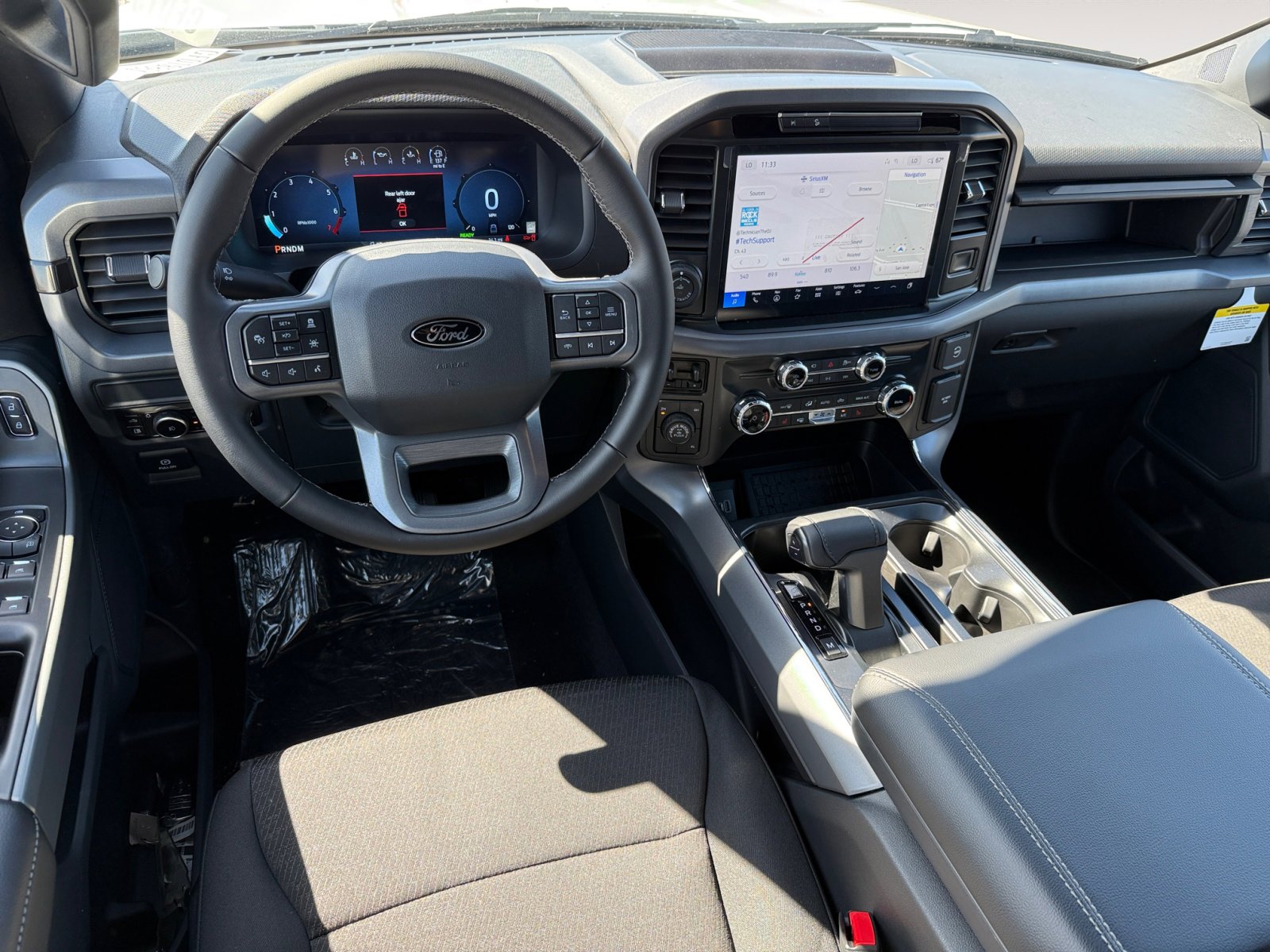 2025 Ford F-150 XLT photo 14