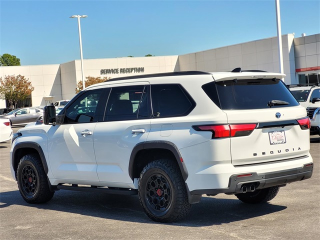 2023 Toyota Sequoia TRD Pro photo 4