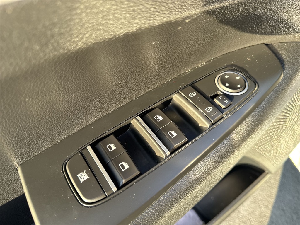2024 Kia Forte LXS photo 19
