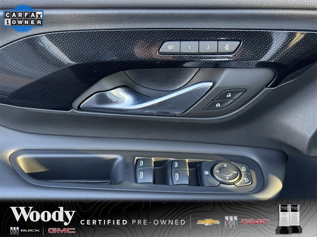 2023 GMC TERRAIN - Image 13