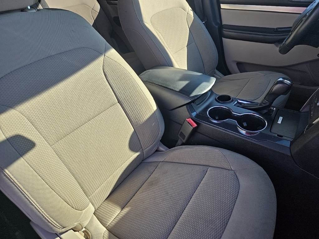 2018 Ford Explorer XLT photo 20