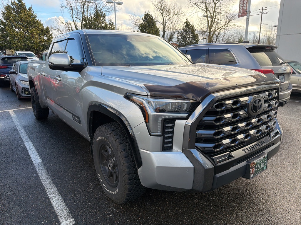 2023 Toyota Tundra Platinum's photo