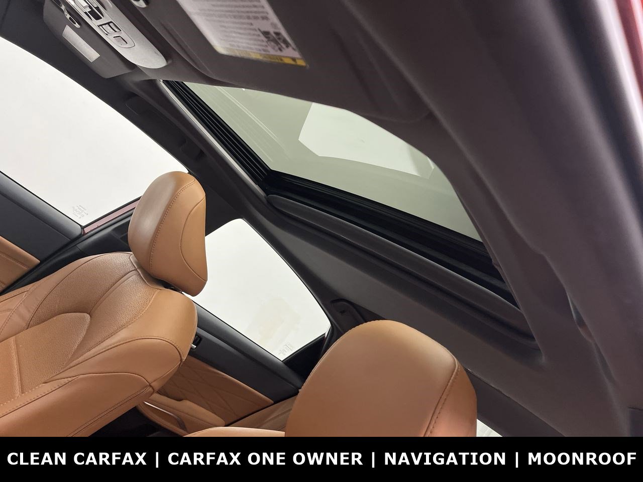 2020 Toyota Avalon Hybrid Limited photo 4