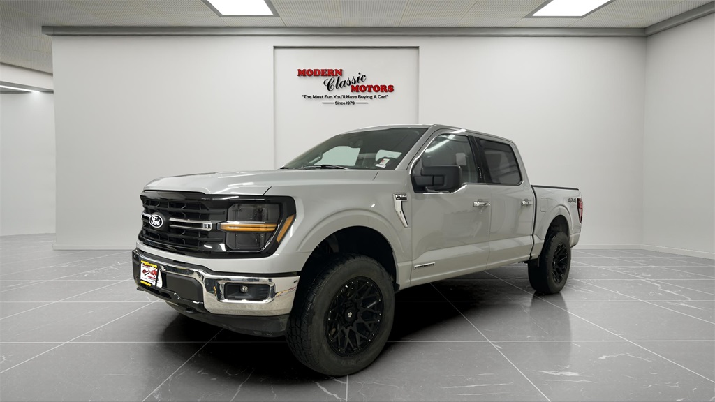 2024 Ford F-150 XLT photo 3