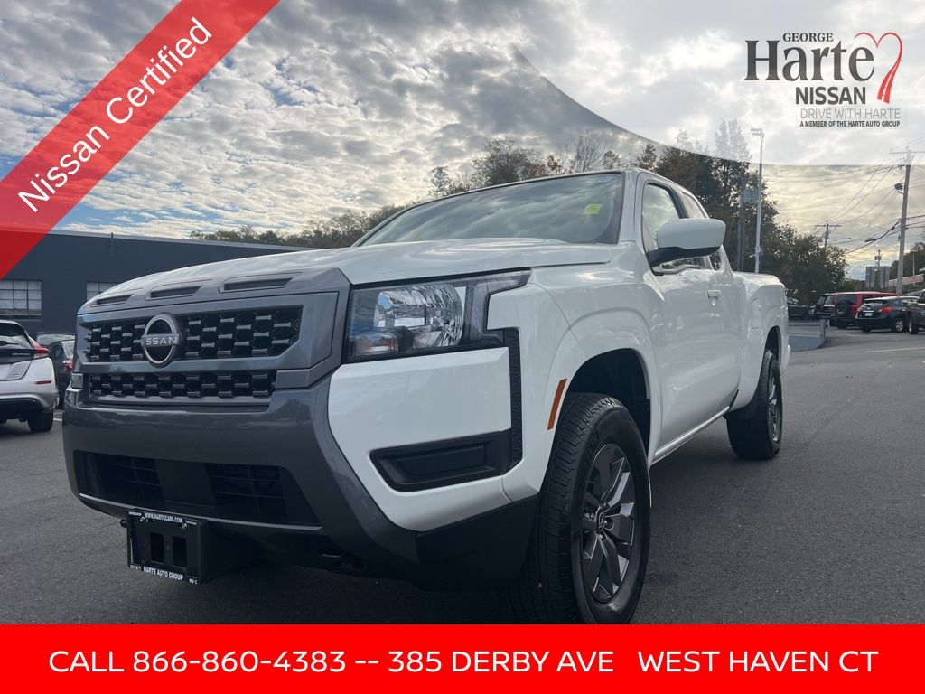 2025 Nissan Frontier SV's photo