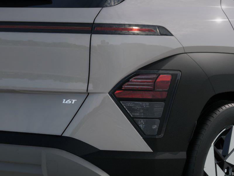 2026 Hyundai Kona SEL photo 8