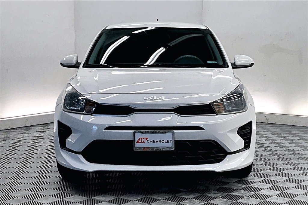 2022 Kia Rio S photo 2