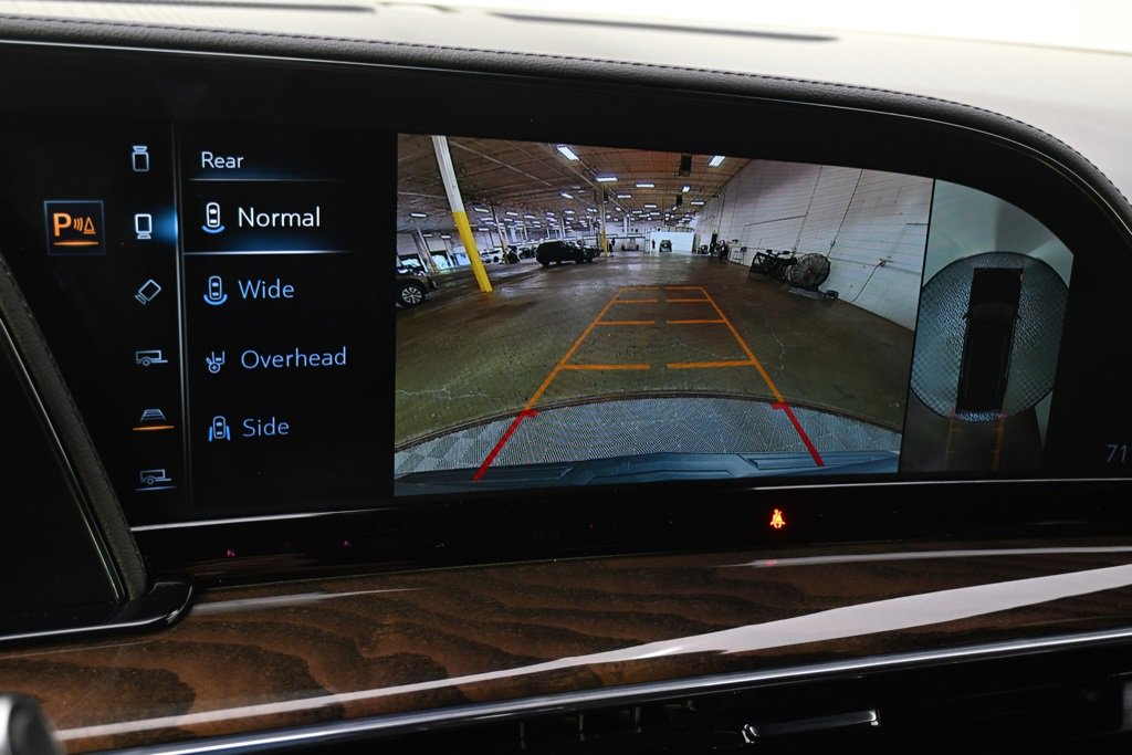 2024 Cadillac Escalade ESV Premium Luxury Platinum photo 31