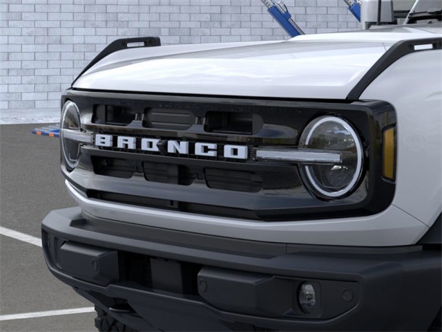 2025 Ford Bronco Outer Banks photo 19