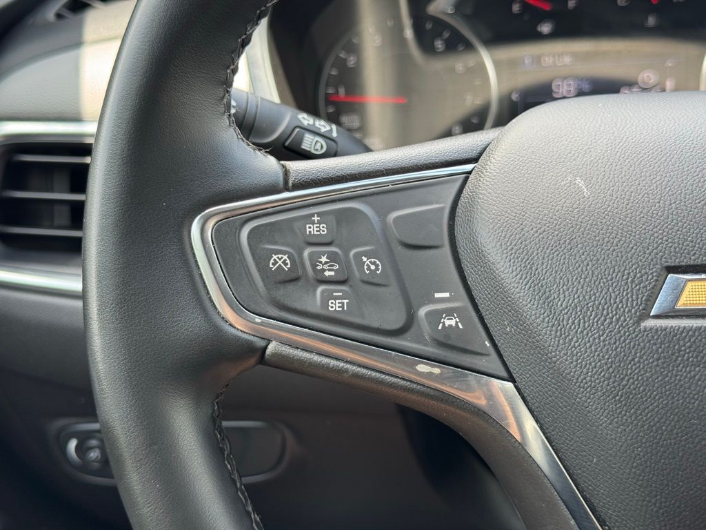 2024 Chevrolet Equinox LT photo 24