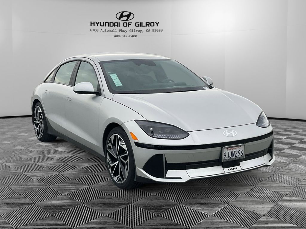 2023 Hyundai Ioniq 6 SEL photo 3