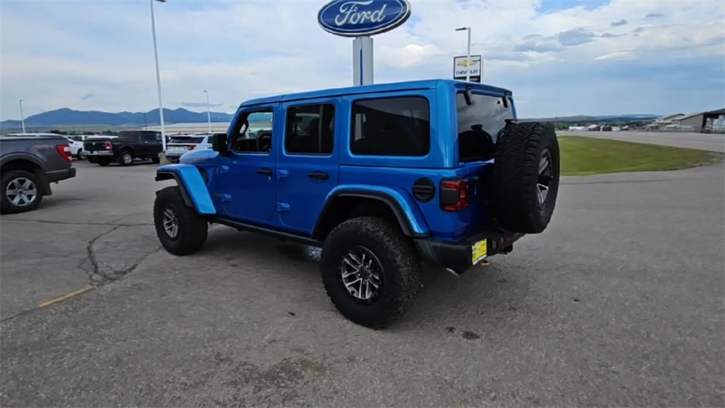 2024 Jeep Wrangler Rubicon 392 Sport photo 5