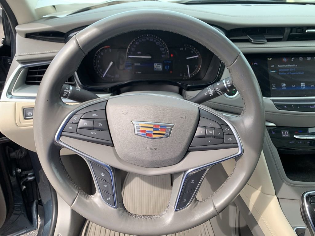 2019 Cadillac XT5 Luxury photo 19