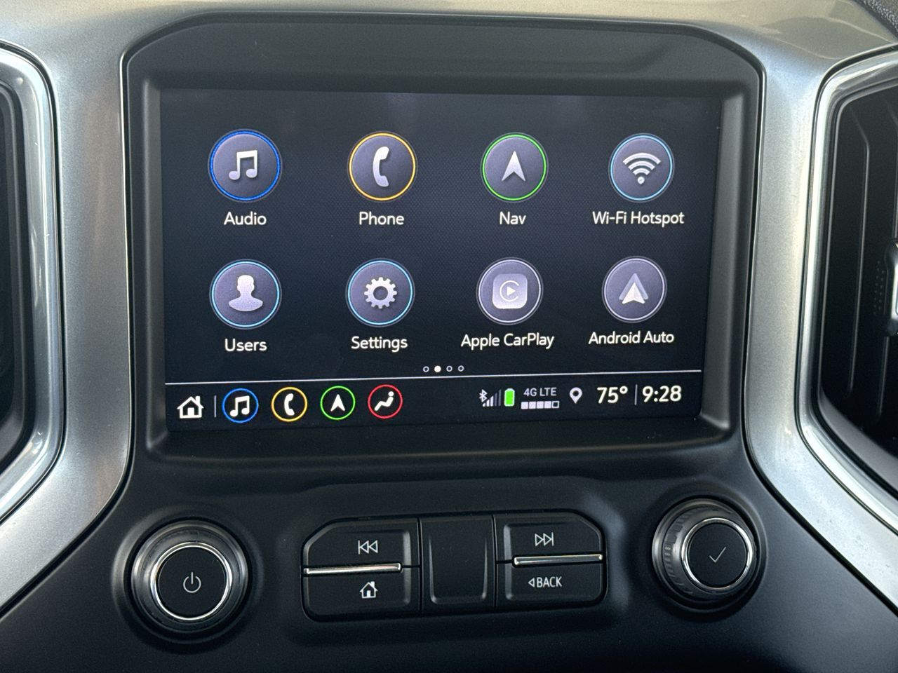 2023 Chevrolet Silverado 3500HD LTZ photo 4