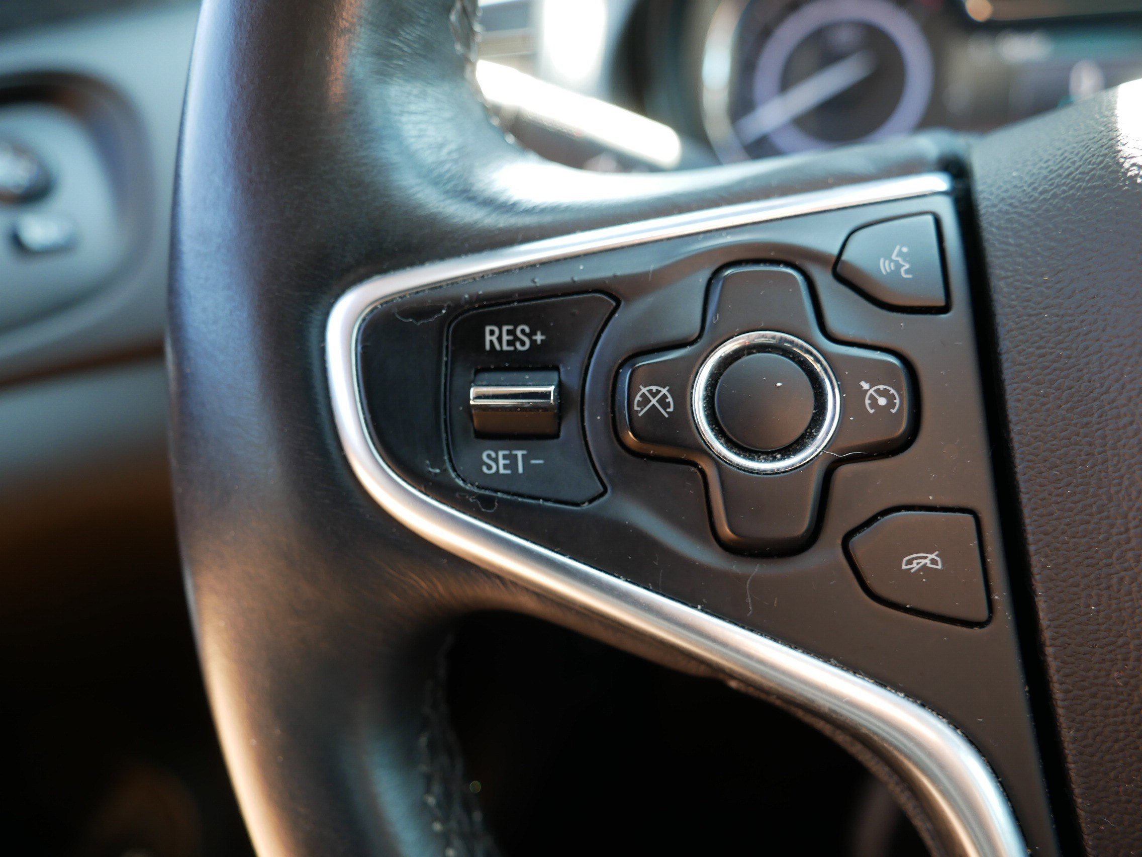 2016 Buick Regal Turbo photo 28