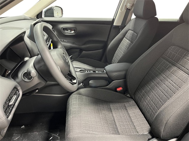 2026 Honda HR-V LX photo 12