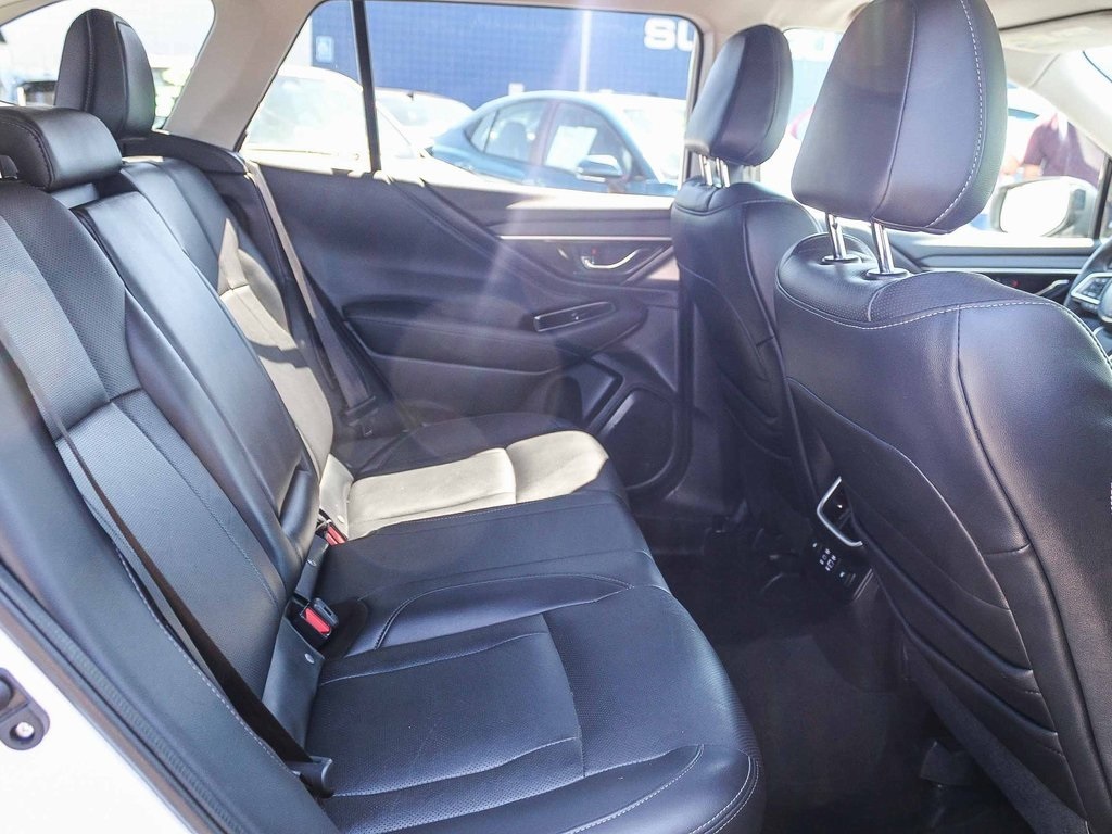 2023 Subaru Outback Limited photo 18